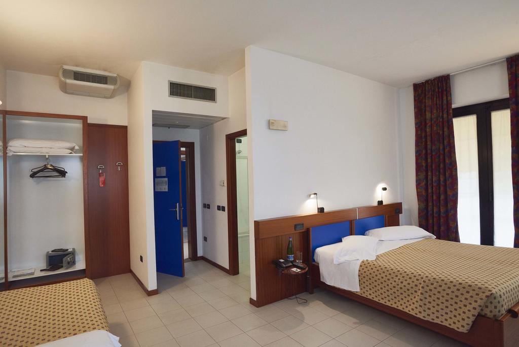 Hotel Il Maglio Imola Esterno foto