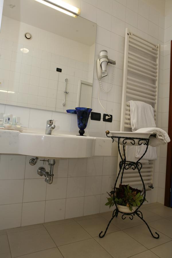 Hotel Il Maglio Imola Esterno foto
