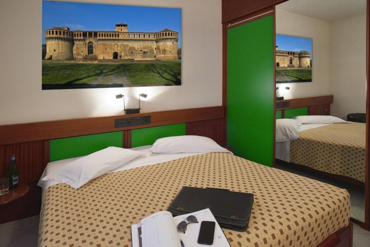 Hotel Il Maglio Imola Esterno foto